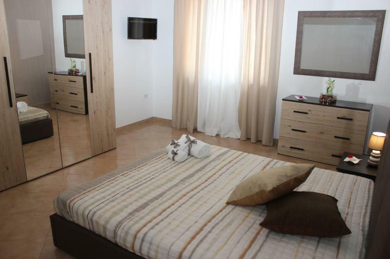 Bed and Breakfast La Dimora Di Poppea Pompei Esterno foto